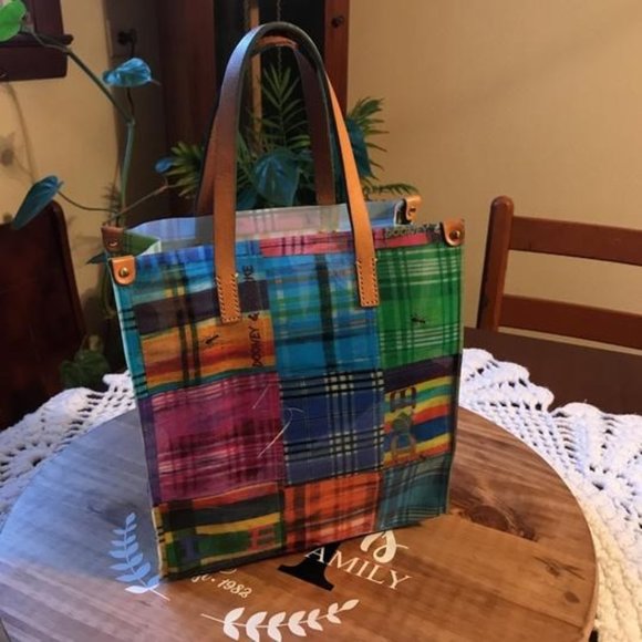 dooney and bourke vinyl